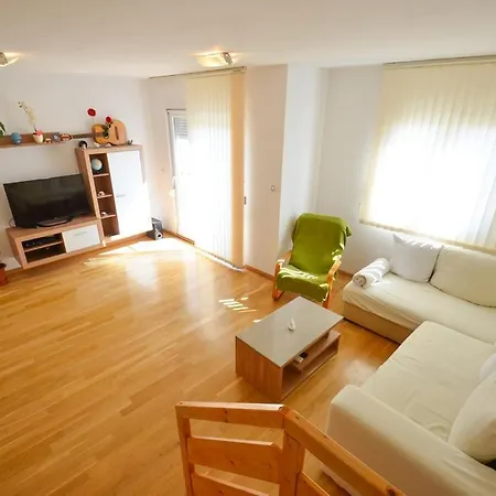 With A Parking Space - 12480 Apartamento Zadar