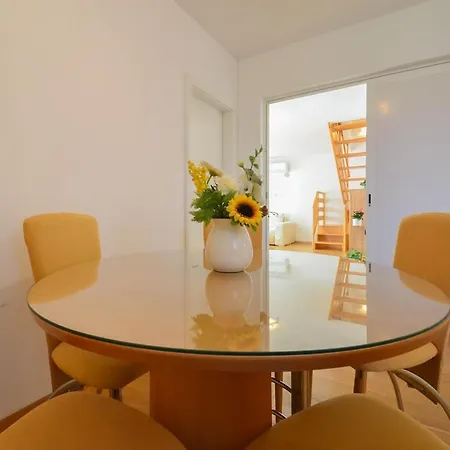 Apartment With A Parking Space - 12480 Zadar